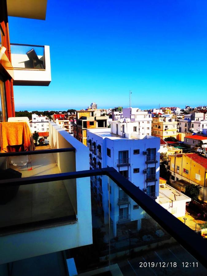 Uptown Holiday App & Pool Daily Rental Contactless Check In & Check Out Famaguszta Kültér fotó