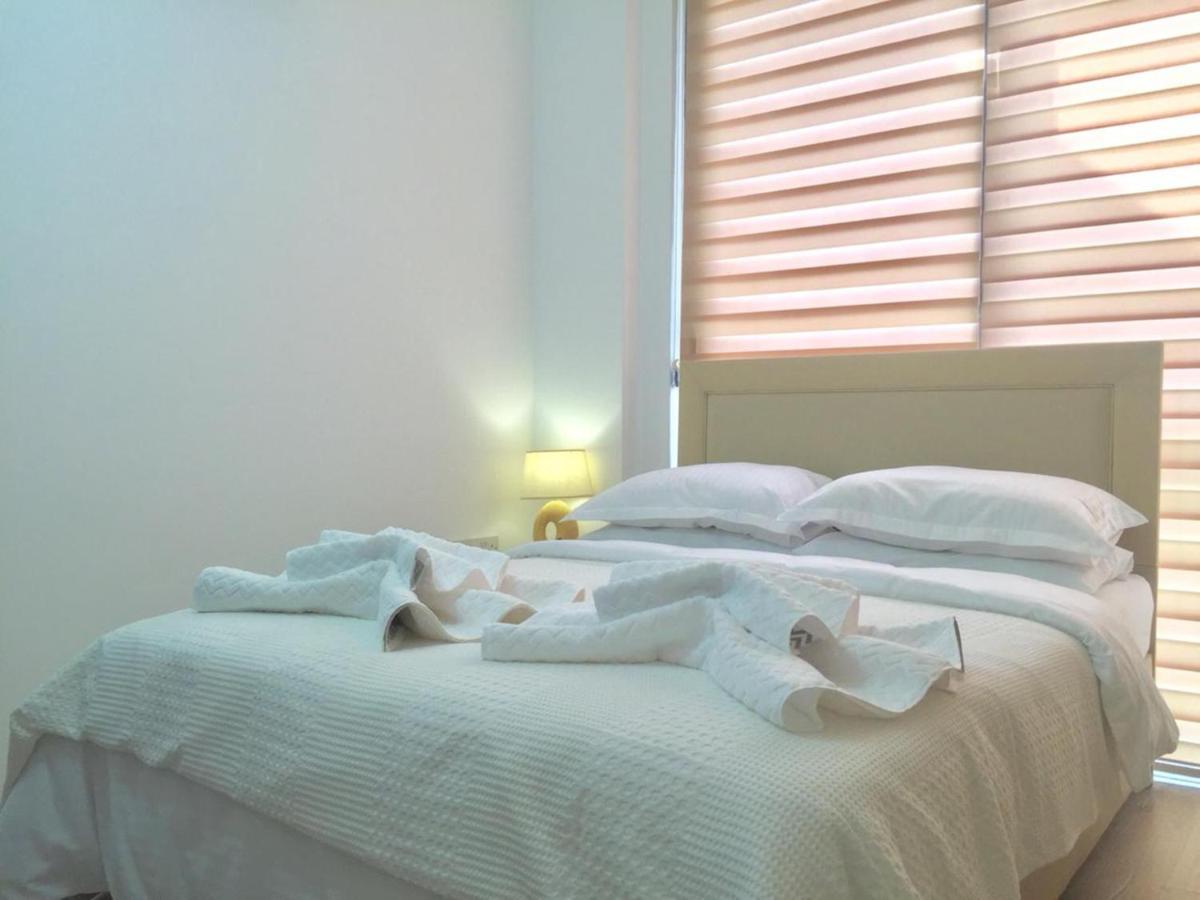 Uptown Holiday App & Pool Daily Rental Contactless Check In & Check Out Famaguszta Kültér fotó