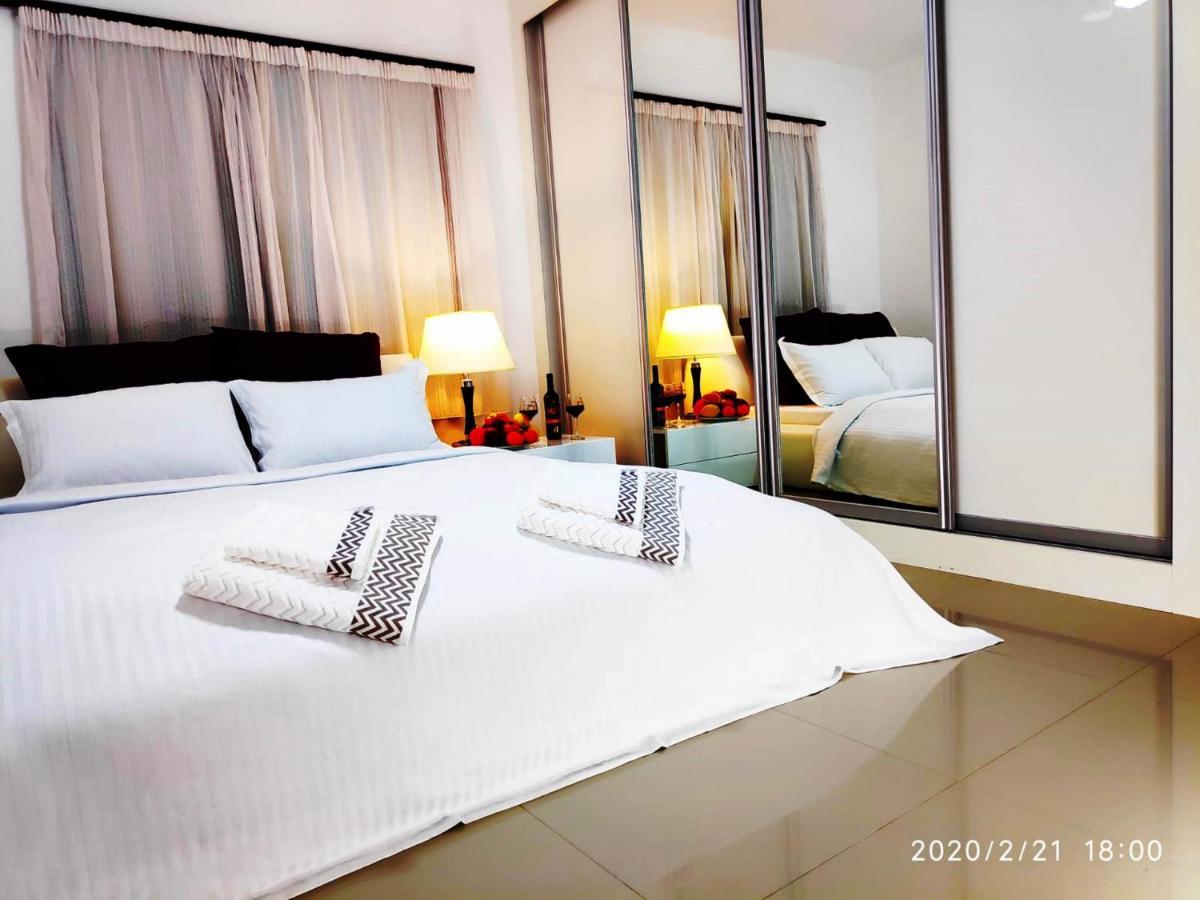 Uptown Holiday App & Pool Daily Rental Contactless Check In & Check Out Famaguszta Kültér fotó