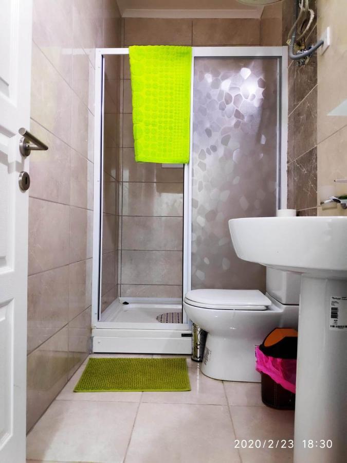 Uptown Holiday App & Pool Daily Rental Contactless Check In & Check Out Famaguszta Kültér fotó